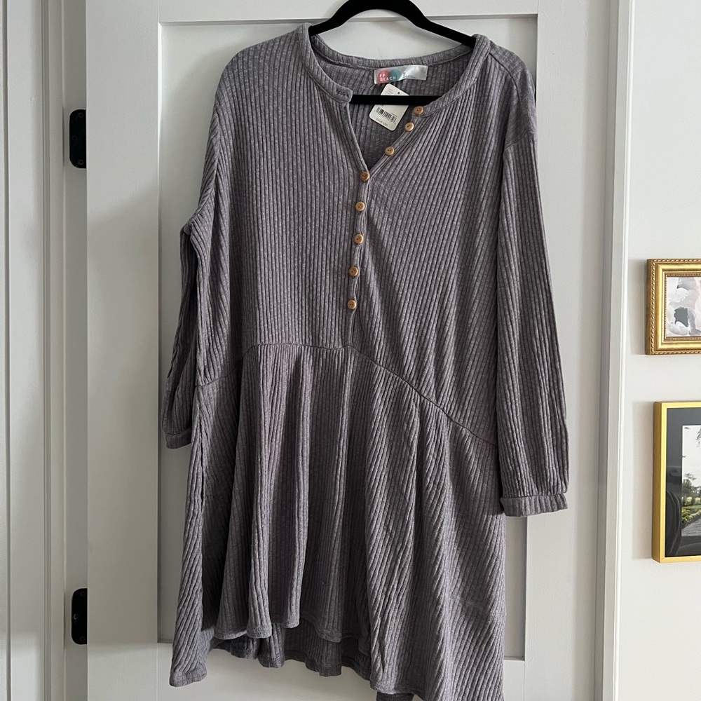 Blossom bUtton Up tshirt dress